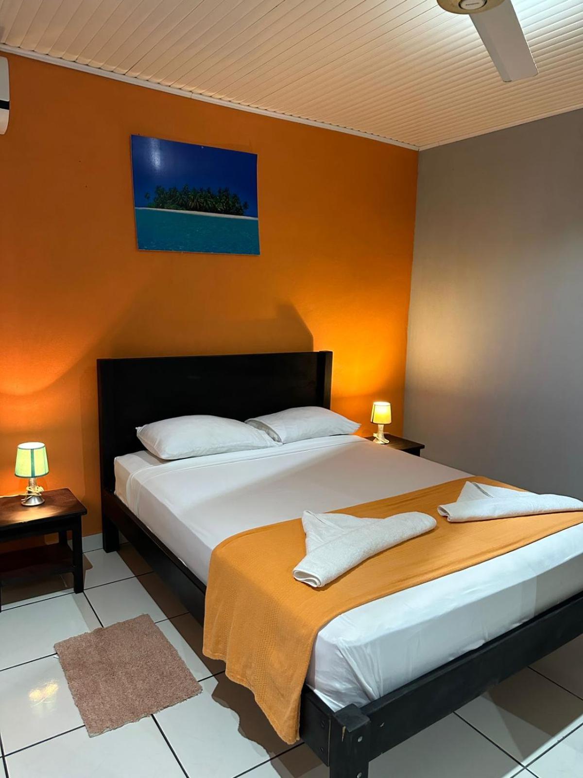 Hospedaje Colibri Manuel Antonio Exterior photo