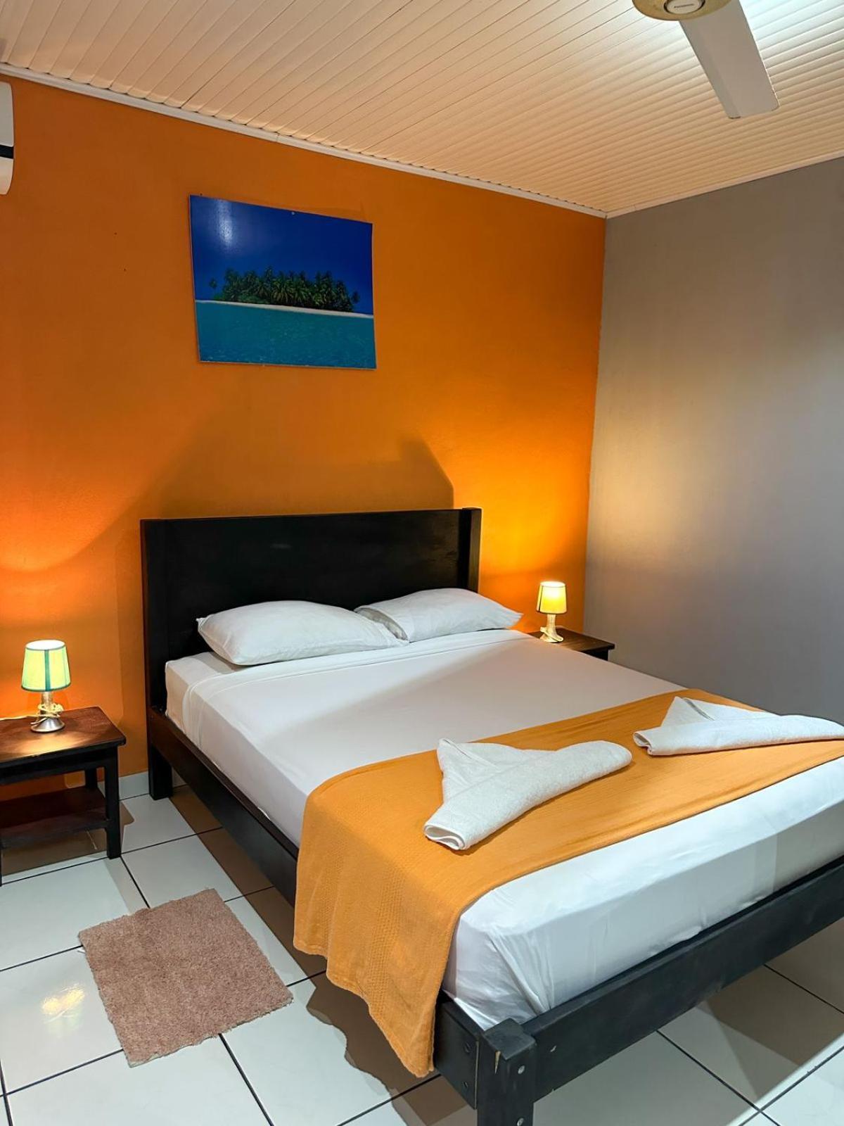 Hospedaje Colibri Manuel Antonio Exterior photo