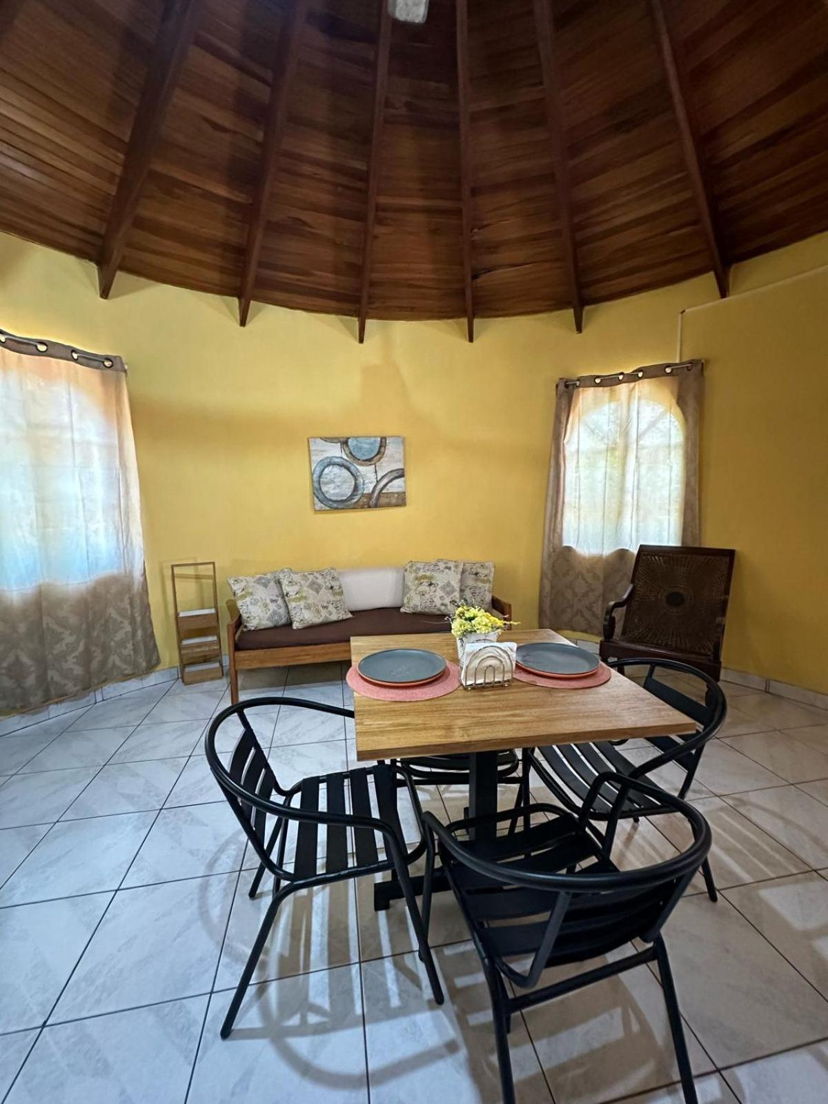 Hospedaje Colibri Manuel Antonio Exterior photo