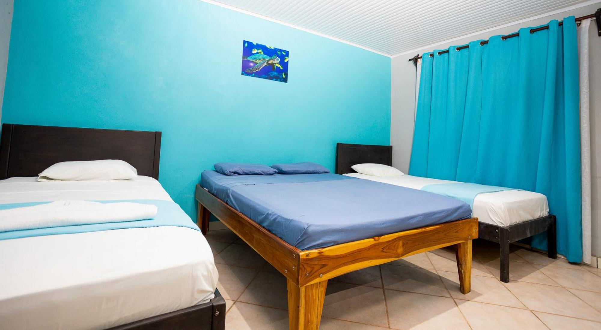 Hospedaje Colibri Manuel Antonio Exterior photo